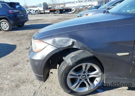 2008 BMW 328Xi z USA, uszkodzony, nr VIN WBAVC735X8A236493